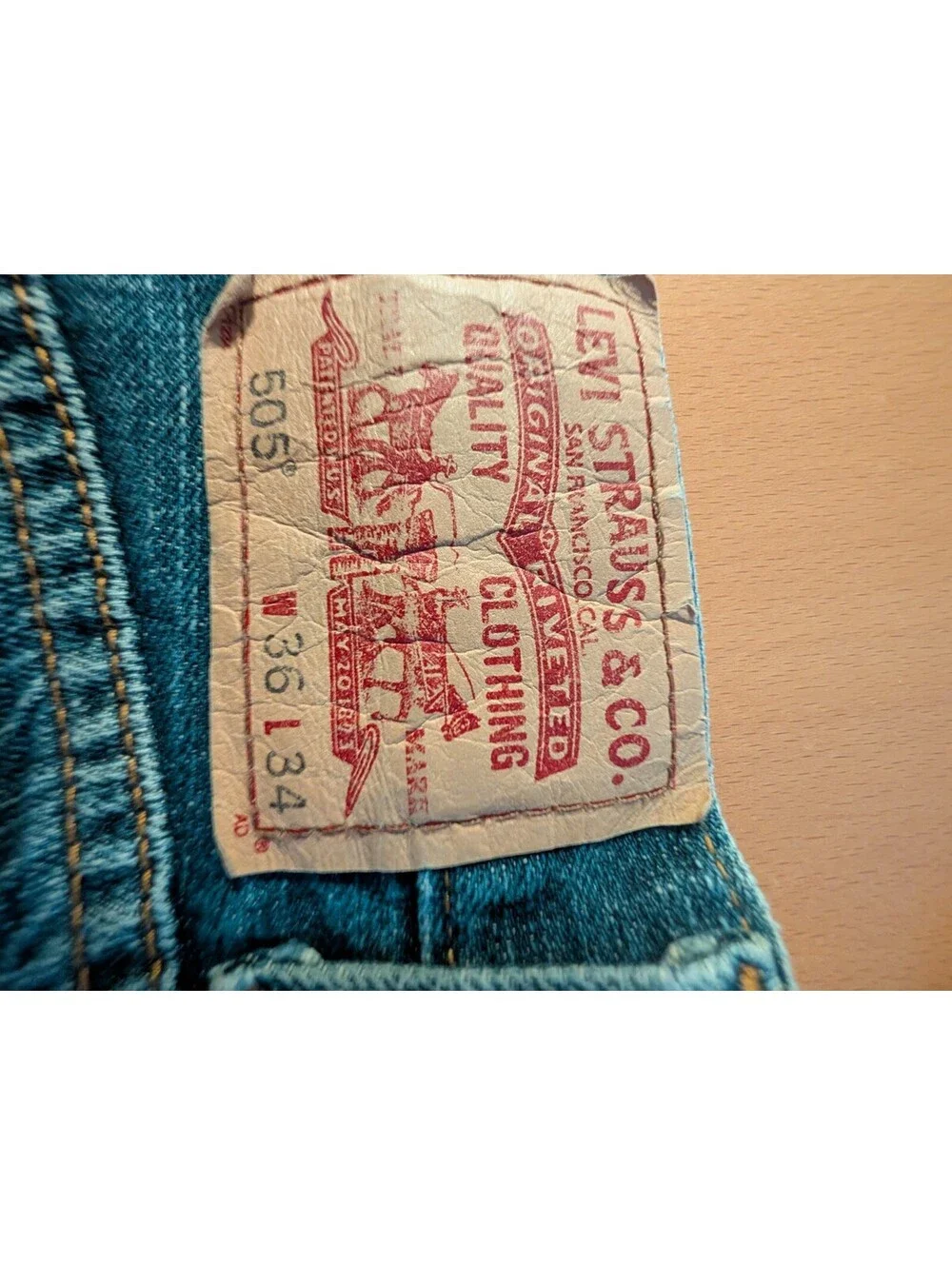 1843 - Levi's 505 Regular Fit Men's Jeans W36 L34 Blue Denim
